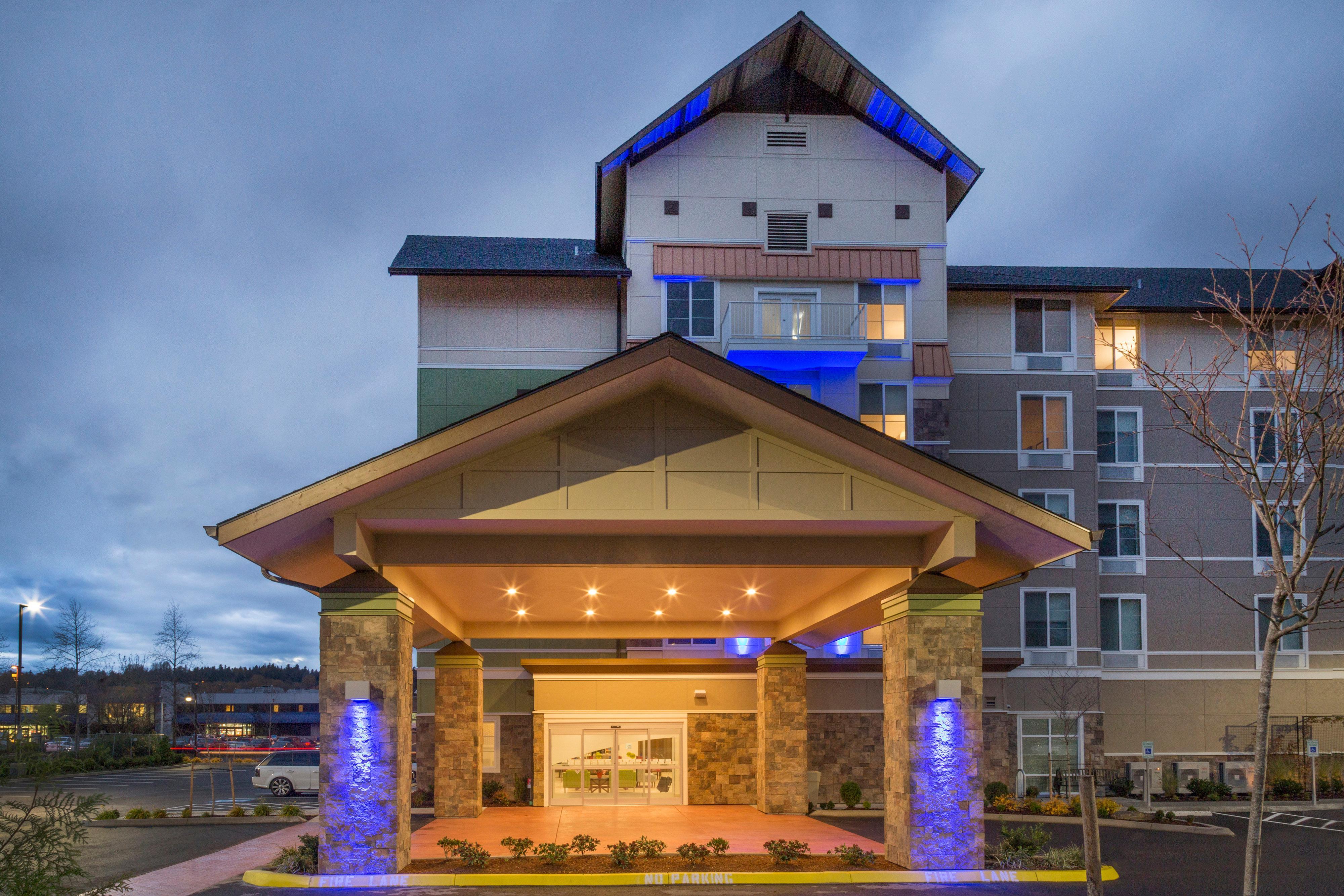 Holiday Inn Express & Suites - Seattle South - Tukwila By Ihg Extérieur photo